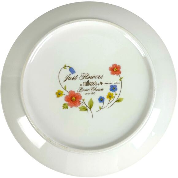 Mikasa Bone China Japan 1974-1996 Retired 'Just Flowers' 9" Serving Bowl - Picture 6 of 7